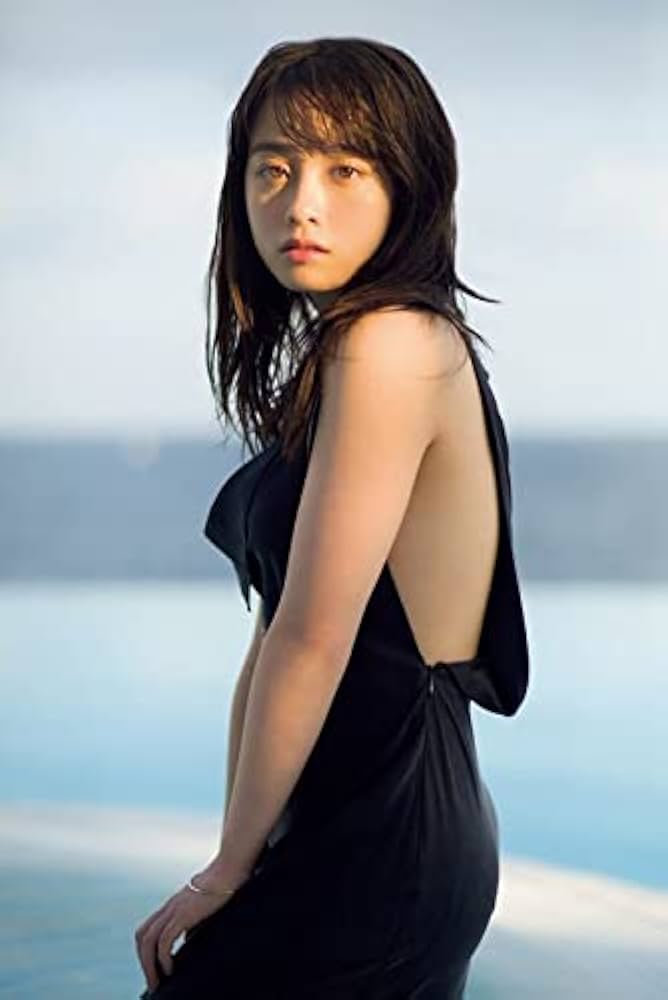 Amazon.co.jp: 橋本環奈 カンナ 彩 アイドル 写真 15 枚